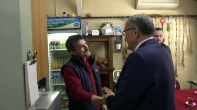 muhabbet -  Murat Aydın, oy isteyip “veririm” cevabını aldığı vatandaşa sımsıkı sarıldı  Videosu