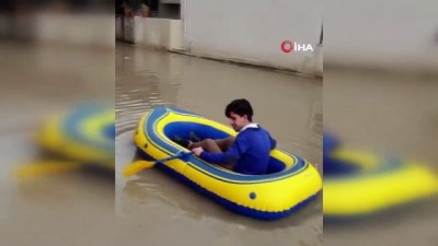 Göle dönen yolda botla gezdiler, olta attılar 