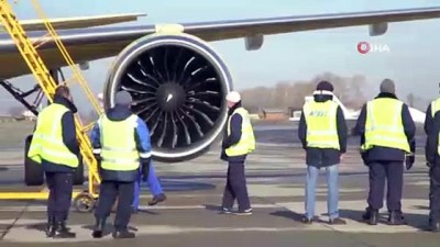 hava sahasi -  - Rus yolcu uçağı test uçuşğunu başarıyla gerçekleştirdi  Videosu