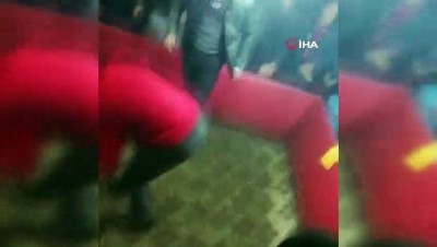 horoz dovusu -  Horoz dövüştürenlere operasyon kamerada Videosu