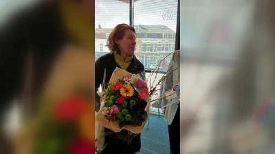 teror saldirisi - : Yeni Zelandalı kadın Türk camisine gelerek özür diledi Videosu