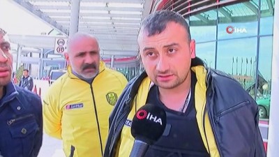 otobus kazasi -  Ankaragücü taraftarları kaza anını anlattı: 'Arkadan gelen Ankaragücü taraftarlarının yardımıyla çıktık'  Videosu