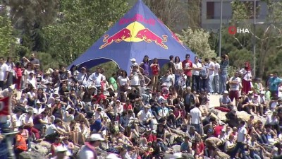 yaris -  Red Bull Uçuş Günü’ne ilk ayda iki binden fazla takım kayıt oldu  Videosu