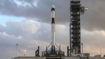manken -  | NASA ve SpaceX'ten insanlı uzay uçuşu öncesi mankenli test  Videosu