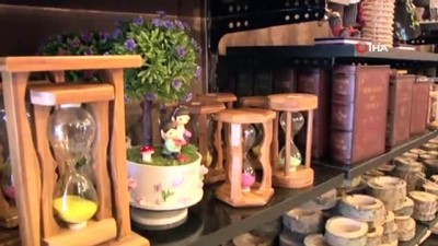 ziyaretciler -  Bu dükkanda zamana yolculuk var  Videosu