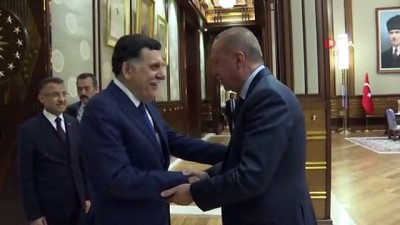  Cumhurbaşkanı Erdoğan Libya Başkanlık Konseyi Başkanı Al Sarraj'ı kabul etti