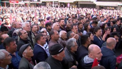  Bakan Soylu’dan, Karamollaoğluna sert yanıt: “Ahlaksız ben miyim, PKK’yı 2 tane milletvekilini TBMM’ye sokacağım diye PKK’ya ‘milli görüşü’ satmaya çalışan sen misin ahlaksız?” 