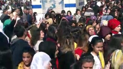 dalgic polis -  - Diyarbakır'da Nevruz hareketliliği  Videosu