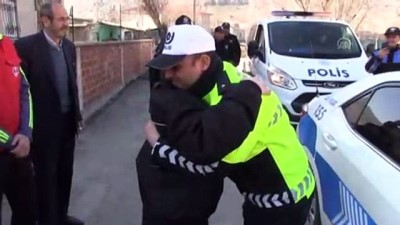 polis kiyafeti - Dünya Down Sendromu Farkındalık Günü - ŞANLIURFA/KAHRAMANMARAŞ Videosu