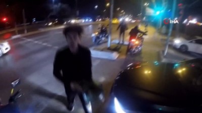 sedas -  İstanbul’da motosikletli magandanın tek teker kazası kamerada  Videosu