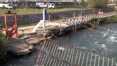 amator kamera -  Raftingde korku dolu anlar Videosu