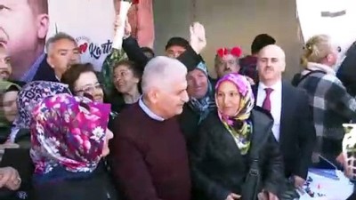 Binali Yıldırım Kartal'da vatandaşlarla buluştu - İSTANBUL 