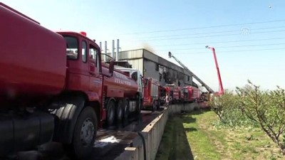 isabey - Bursa'da tekstil fabrikasında yangın (3)  Videosu