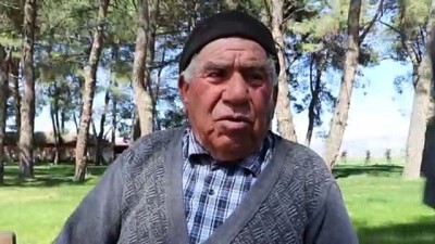 Depremzedeler cumayı park ve bahçelerde kıldı - DENİZLİ 