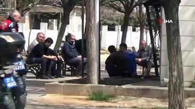  Taksicilerin yolcu kavgası kanlı bitti: 2 yaralı