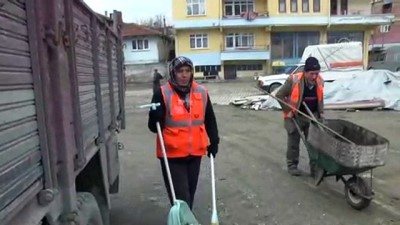 temizlik gorevlisi - İlçenin temizliği Karakoç çiftine emanet - KASTAMONU  Videosu