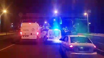 trafik levhasi - Saman yüklü kamyonun dorsesi trafik levhasına çarptı - MALATYA  Videosu