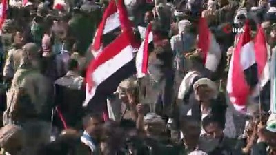 - Binlerce Yemenli ülkedeki iç savaşın 4’üncü yıldönümünde sokağa çıktı
- Husi destekçisi Yemenliler sokaklara döküldü 