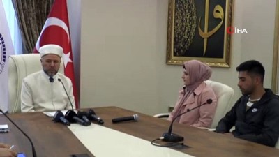 resmi nikah -  Tatile gelen Avusturyalı kadın Müslüman oldu  Videosu