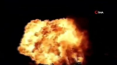 gaz sikismasi -  - Ukrayna’da Benzin İstasyonunda Şiddetli Patlama Videosu
