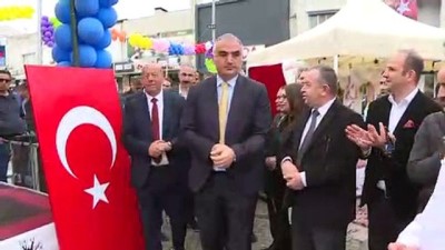 Kültür ve Turizm Bakanı Ersoy: 'Çeşme'de esas tehlike pazar çeşitliliği olmaması' - İZMİR
