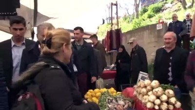 pazarci esnafi -  Beykoz adayı Murat Aydın İHE’de vatandaşlara ekmek dağıttı, pazarın nabzını tuttu  Videosu
