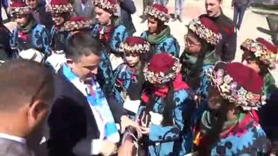 yagli gures -  Tarım Bakanı Pakdemirli: “Bunların İzmir'e hizmet ile ilgili dertleri yok” Videosu