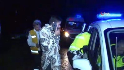 baraj golu -  Virajı alamayan sürücü aracıya göle düştü  Videosu