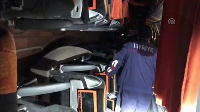 Bayburt'ta yolcu otobüsünün şarampole devrilmesi -BAYBURT 