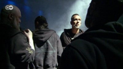 oyaca - Polonya'da milliyetçilere karşı Heavy Metal  Videosu