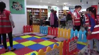 kitap okuma - Akranları Zeynep için kitap okudu - KIRKLARELİ  Videosu