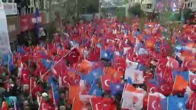 Cumhurbaşkanı Erdoğan - Kağıthane mitingi halkı selamlama - İSTANBUL 