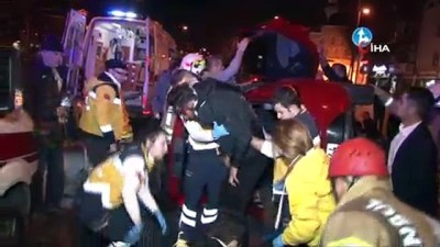 ticari taksi -  Fatih Millet Caddesinde kazada otomobil devrildi: 3 yaralı  Videosu