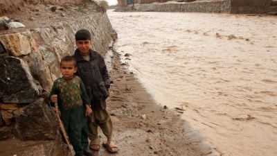 sel felaketi - : Afganistan'da sel felaketi en az 32 can aldı Videosu