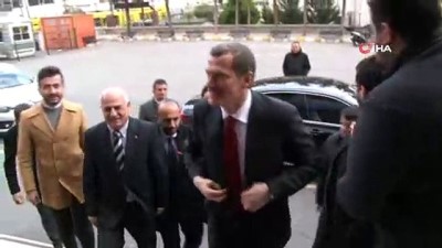 samimiyet -  AK Parti Zeytinburnu Belediye Başkan Adayı Ömer Arısoy, oyunu kullandı  Videosu