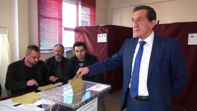 Baba-oğulun aday olduğu mahallede seçim heyecanı - BURSA 