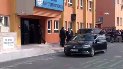 dera -  Bilal Erdoğan oy kullanmaya eşi ve çocuğuyla geldi  Videosu