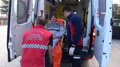 yasli kadin -  Bursa’da engelli ve yatalak hastalar ambulanslarla oy kullanacakları okullara taşındı  Videosu