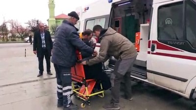 Hastalar oy kullanmaya ambulansla götürüldü - ERZİNCAN 