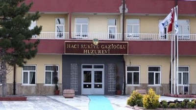 Huzurevlerinde oylarını kullandılar - KAYSERİ 