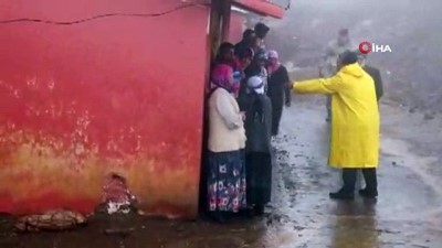 silahli kavga -  Malatya'da silahlı kavga: 2 ölü, 1 yaralı  Videosu