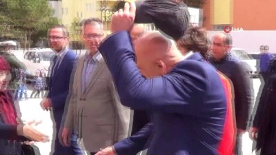  Millet İttifakı Balıkesir Büyükşehir Başkan adayı Ok oyunu kullandı