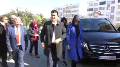  Osmangazi Belediye Başkanı Dündar oy kullandı 