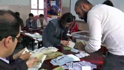 yayin yasagi - Oy sayım işlemi başladı - DİYARBAKIR Videosu
