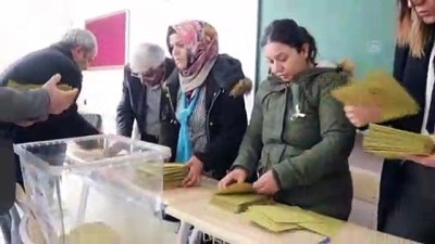 ulalar - Oy sayım işlemi başladı - ELAZIĞ Videosu