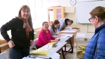 Ticaret Bakanı Ruhsar Pekcan, oyunu kullandı - İSTANBUL 