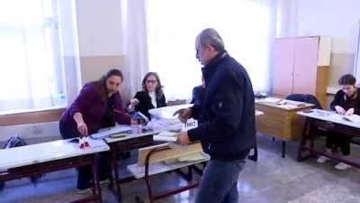 Türkiye sandık başında (2) - İSTANBUL 