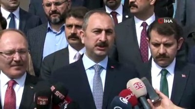  Adalet Bakanı Abdulhamit Gül: 'Terörle mücadele ederken hukuktan ayrılmamak bizim temel prensibimizdir' 