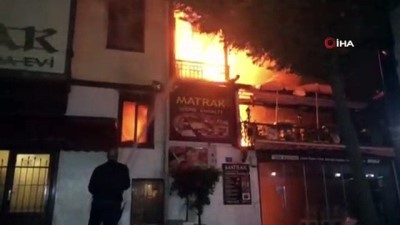  Ankara Hamamönü'nde korkutan yangın 