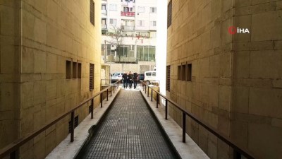  DAEŞ'in sözde emîri hakim karşısında 